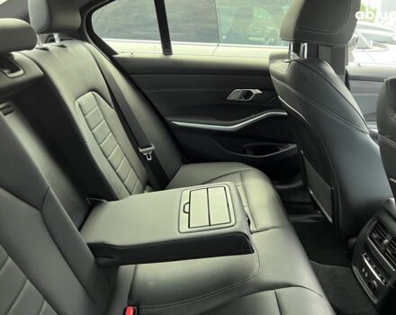 БМВ 3 Серія, об'ємом двигуна 2 л та пробігом 50 тис. км за 40103 $, фото 4 на Automoto.ua