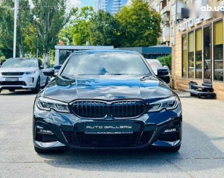 БМВ 3 Серия, объемом двигателя 2 л и пробегом 67 тыс. км за 31999 $, фото 2 на Automoto.ua