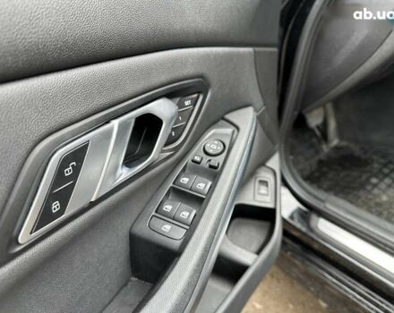 БМВ 3 Серия, объемом двигателя 2 л и пробегом 53 тыс. км за 34000 $, фото 25 на Automoto.ua