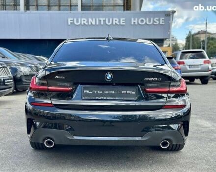 БМВ 3 Серия, объемом двигателя 2 л и пробегом 67 тыс. км за 31999 $, фото 12 на Automoto.ua