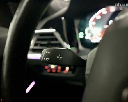 БМВ 3 Серия, объемом двигателя 2 л и пробегом 74 тыс. км за 31000 $, фото 24 на Automoto.ua