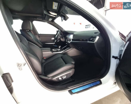 БМВ 3 Серия, объемом двигателя 2 л и пробегом 20 тыс. км за 25500 $, фото 25 на Automoto.ua