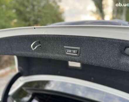 БМВ 3 Серия, объемом двигателя 2 л и пробегом 57 тыс. км за 34500 $, фото 29 на Automoto.ua