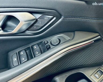 БМВ 3 Серія, об'ємом двигуна 2 л та пробігом 11 тис. км за 44900 $, фото 21 на Automoto.ua