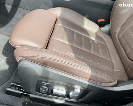 БМВ 3 Серия, объемом двигателя 3 л и пробегом 10 тыс. км за 74120 $, фото 37 на Automoto.ua