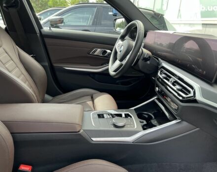БМВ 3 Серия, объемом двигателя 3 л и пробегом 10 тыс. км за 74120 $, фото 28 на Automoto.ua