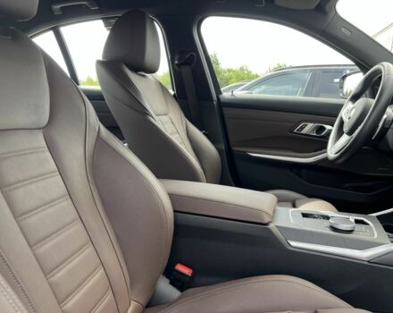 БМВ 3 Серия, объемом двигателя 3 л и пробегом 10 тыс. км за 74120 $, фото 21 на Automoto.ua