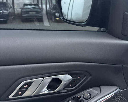 БМВ 3 Серия, объемом двигателя 2 л и пробегом 46 тыс. км за 45200 $, фото 29 на Automoto.ua