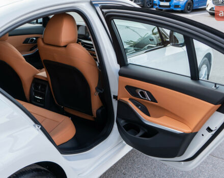 БМВ 3 Серия, объемом двигателя 2 л и пробегом 0 тыс. км за 40724 $, фото 20 на Automoto.ua
