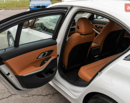 БМВ 3 Серия, объемом двигателя 2 л и пробегом 0 тыс. км за 44671 $, фото 26 на Automoto.ua