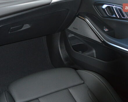 БМВ 3 Серия, объемом двигателя 3 л и пробегом 0 тыс. км за 65948 $, фото 23 на Automoto.ua