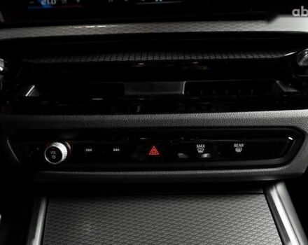 БМВ 3 Серія, об'ємом двигуна 3 л та пробігом 4 тис. км за 71900 $, фото 19 на Automoto.ua