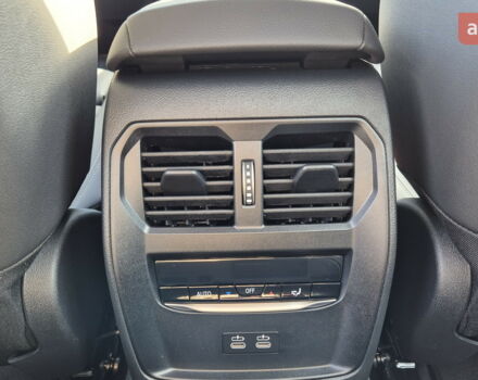 БМВ 3 Серия, объемом двигателя 2 л и пробегом 0 тыс. км за 52186 $, фото 23 на Automoto.ua