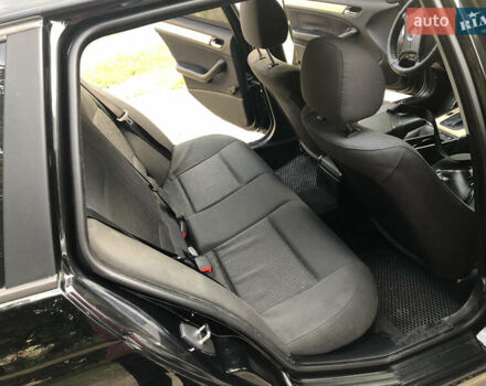 БМВ 3 Серия, объемом двигателя 2 л и пробегом 251 тыс. км за 4600 $, фото 7 на Automoto.ua