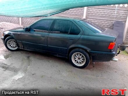 БМВ 3 Серия, объемом двигателя 1.8 л и пробегом 111 тыс. км за 1900 $, фото 1 на Automoto.ua