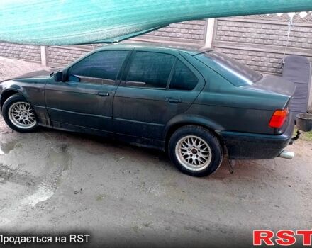 БМВ 3 Серия, объемом двигателя 1.8 л и пробегом 111 тыс. км за 1900 $, фото 1 на Automoto.ua