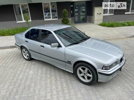 БМВ 3 Серія 1996 у Чернівцях на Automoto.ua БМВ 3 Серія, об'ємом двигуна 2 л та пробігом 176 тис. км за 4500 $, фото 1 на Automoto.ua