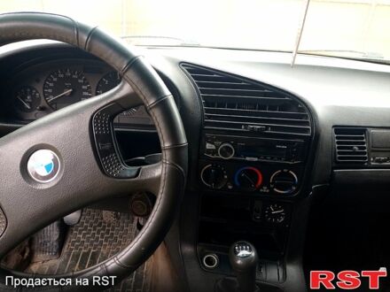 БМВ 3 Серия, объемом двигателя 2.5 л и пробегом 111 тыс. км за 1950 $, фото 1 на Automoto.ua