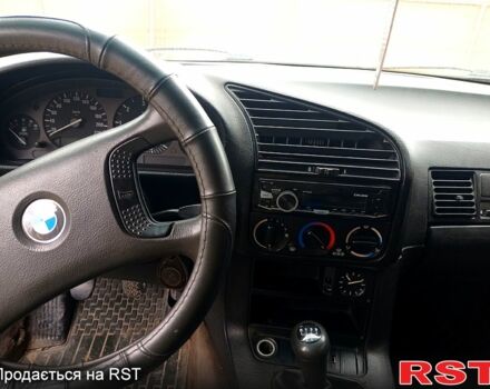 БМВ 3 Серия, объемом двигателя 2.5 л и пробегом 111 тыс. км за 2000 $, фото 1 на Automoto.ua