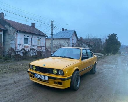 Желтый БМВ 3 Серия, объемом двигателя 1.8 л и пробегом 250 тыс. км за 2500 $, фото 1 на Automoto.ua