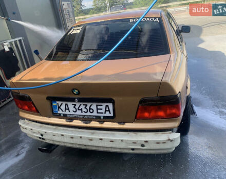 Желтый БМВ 3 Серия, объемом двигателя 2.49 л и пробегом 365 тыс. км за 2000 $, фото 2 на Automoto.ua