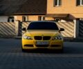 Желтый БМВ 3 Серия, объемом двигателя 2 л и пробегом 262 тыс. км за 8500 $, фото 1 на Automoto.ua
