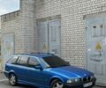 Желтый БМВ 3 Серия, объемом двигателя 2.5 л и пробегом 369 тыс. км за 2700 $, фото 1 на Automoto.ua