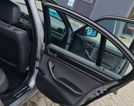 Серый БМВ 3 Серия, объемом двигателя 0 л и пробегом 172 тыс. км за 5340 $, фото 4 на Automoto.ua