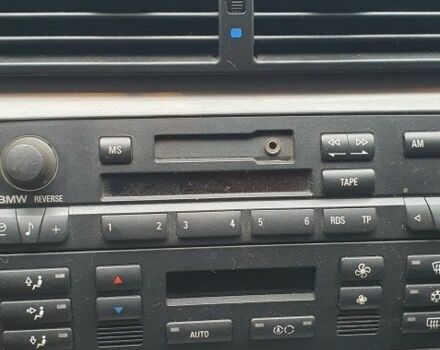 Сірий БМВ 3 Серія, об'ємом двигуна 2 л та пробігом 210 тис. км за 4100 $, фото 6 на Automoto.ua