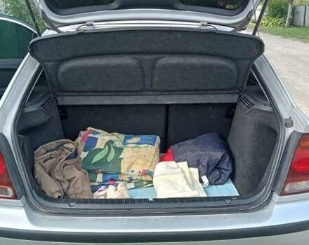 Серый БМВ 3 Серия, объемом двигателя 1.8 л и пробегом 246 тыс. км за 6492 $, фото 12 на Automoto.ua