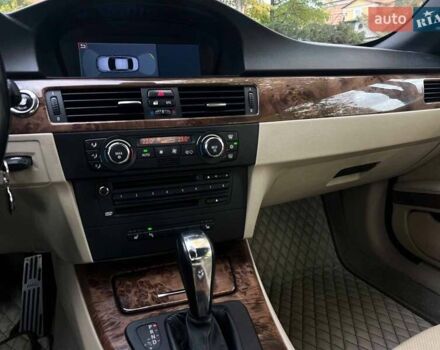 БМВ 3 Серия 2007 в Киеве на Automoto.ua Серый БМВ 3 Серия, объемом двигателя 3 л и пробегом 215 тыс. км за 11990 $, фото 14 на Automoto.ua