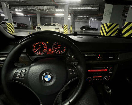 Серый БМВ 3 Серия, объемом двигателя 2 л и пробегом 180 тыс. км за 11999 $, фото 7 на Automoto.ua