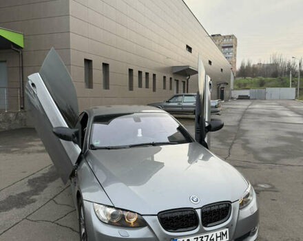 Серый БМВ 3 Серия, объемом двигателя 2 л и пробегом 248 тыс. км за 9999 $, фото 5 на Automoto.ua
