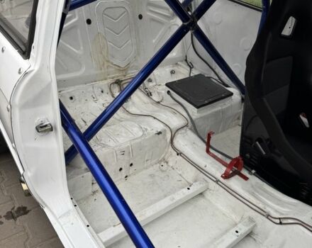 Сірий БМВ 3 Серія, об'ємом двигуна 2 л та пробігом 200 тис. км за 11500 $, фото 5 на Automoto.ua