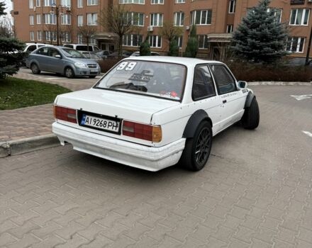 Сірий БМВ 3 Серія, об'ємом двигуна 2 л та пробігом 200 тис. км за 11500 $, фото 2 на Automoto.ua