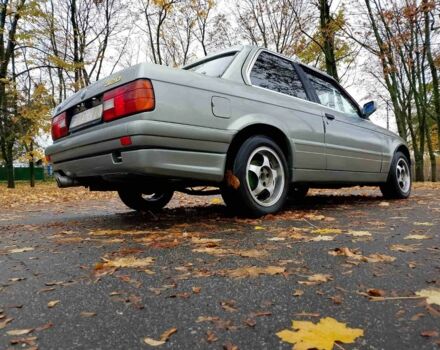 БМВ 3 Серия 1983 в Кременчуге на Automoto.ua Серый БМВ 3 Серия, объемом двигателя 2 л и пробегом 400 тыс. км за 2000 $, фото 2 на Automoto.ua