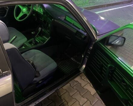 Сірий БМВ 3 Серія, об'ємом двигуна 2 л та пробігом 320 тис. км за 1800 $, фото 3 на Automoto.ua