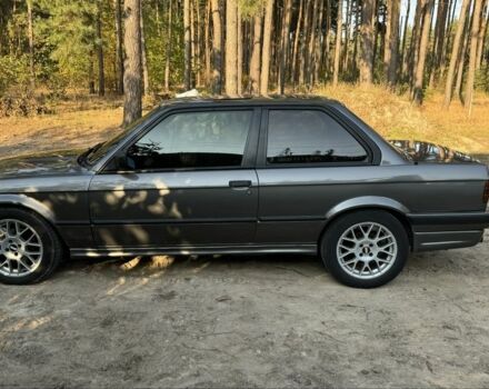 Серый БМВ 3 Серия, объемом двигателя 2.5 л и пробегом 999 тыс. км за 4874 $, фото 3 на Automoto.ua