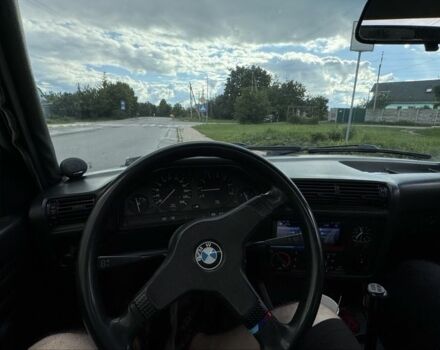 Серый БМВ 3 Серия, объемом двигателя 2.5 л и пробегом 999 тыс. км за 4874 $, фото 4 на Automoto.ua