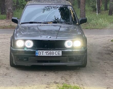 Серый БМВ 3 Серия, объемом двигателя 2.5 л и пробегом 999 тыс. км за 4874 $, фото 9 на Automoto.ua