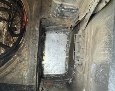 Серый БМВ 3 Серия, объемом двигателя 2.5 л и пробегом 999 тыс. км за 4874 $, фото 19 на Automoto.ua