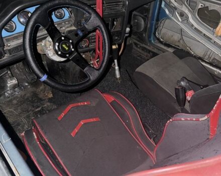 Серый БМВ 3 Серия, объемом двигателя 0 л и пробегом 100 тыс. км за 1150 $, фото 6 на Automoto.ua