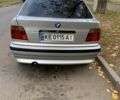 Сірий БМВ 3 Серія, об'ємом двигуна 1.8 л та пробігом 205 тис. км за 4300 $, фото 9 на Automoto.ua