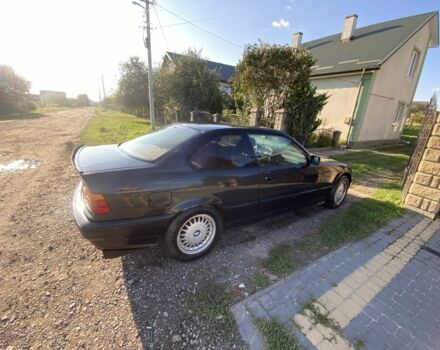 Сірий БМВ 3 Серія, об'ємом двигуна 2 л та пробігом 320 тис. км за 600 $, фото 1 на Automoto.ua