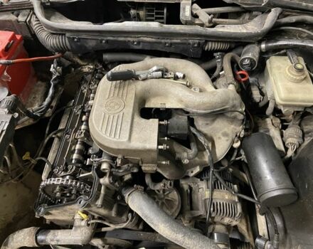 Сірий БМВ 3 Серія, об'ємом двигуна 2 л та пробігом 320 тис. км за 600 $, фото 3 на Automoto.ua