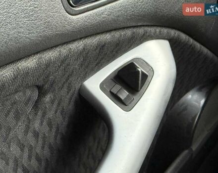 Сірий БМВ 3 Серія, об'ємом двигуна 1.9 л та пробігом 183 тис. км за 6200 $, фото 16 на Automoto.ua