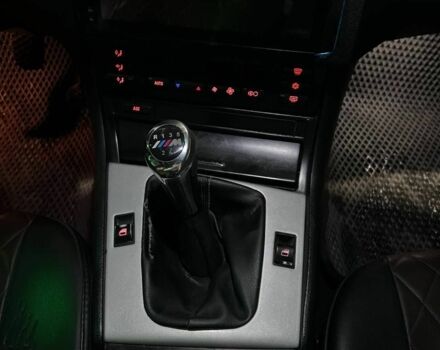 Серый БМВ 3 Серия, объемом двигателя 2.2 л и пробегом 180 тыс. км за 3900 $, фото 10 на Automoto.ua