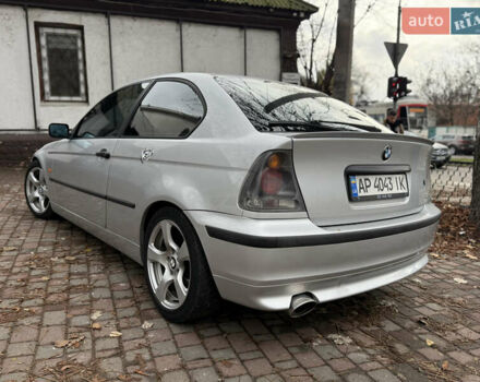 Серый БМВ 3 Серия, объемом двигателя 1.8 л и пробегом 245 тыс. км за 3750 $, фото 2 на Automoto.ua