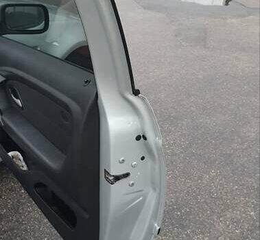 Сірий БМВ 3 Серія, об'ємом двигуна 2 л та пробігом 230 тис. км за 4100 $, фото 4 на Automoto.ua