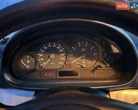 Сірий БМВ 3 Серія, об'ємом двигуна 2 л та пробігом 390 тис. км за 6499 $, фото 41 на Automoto.ua